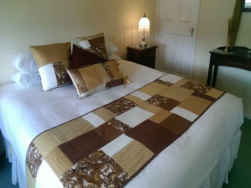 Grovely House Bed and Breakfast Stanthorpe Exteriör bild